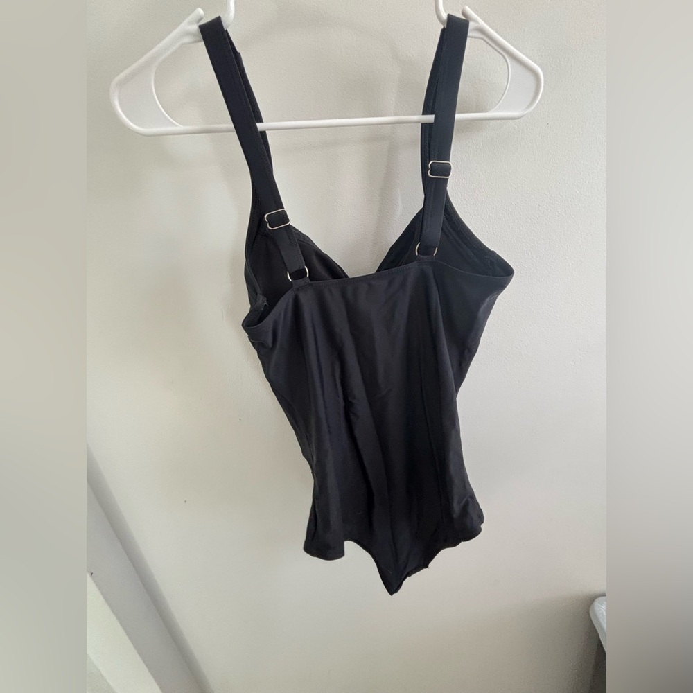 Women’s One Piece Swimsuit - Picture 6 of 6